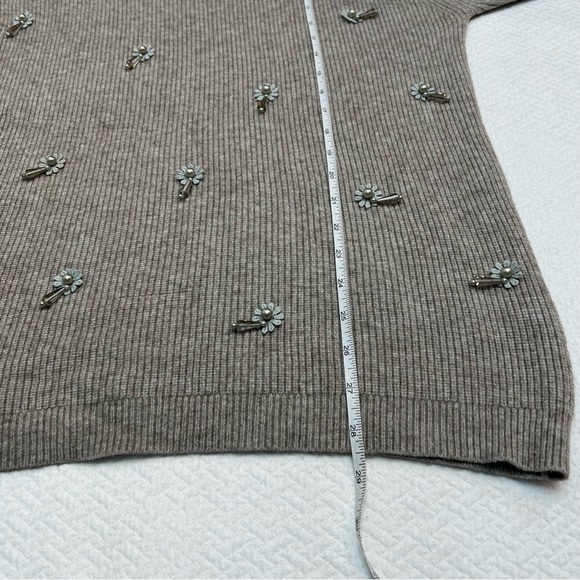 Picadilly Beige 3/4 Sleeve Cowl Neck Sweater Jewel Detailing Size S - Picture 9 of 11